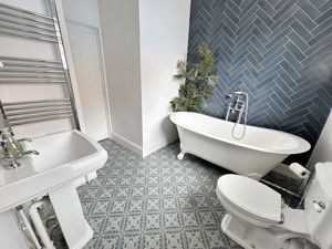 Photo 41- click for photo gallery